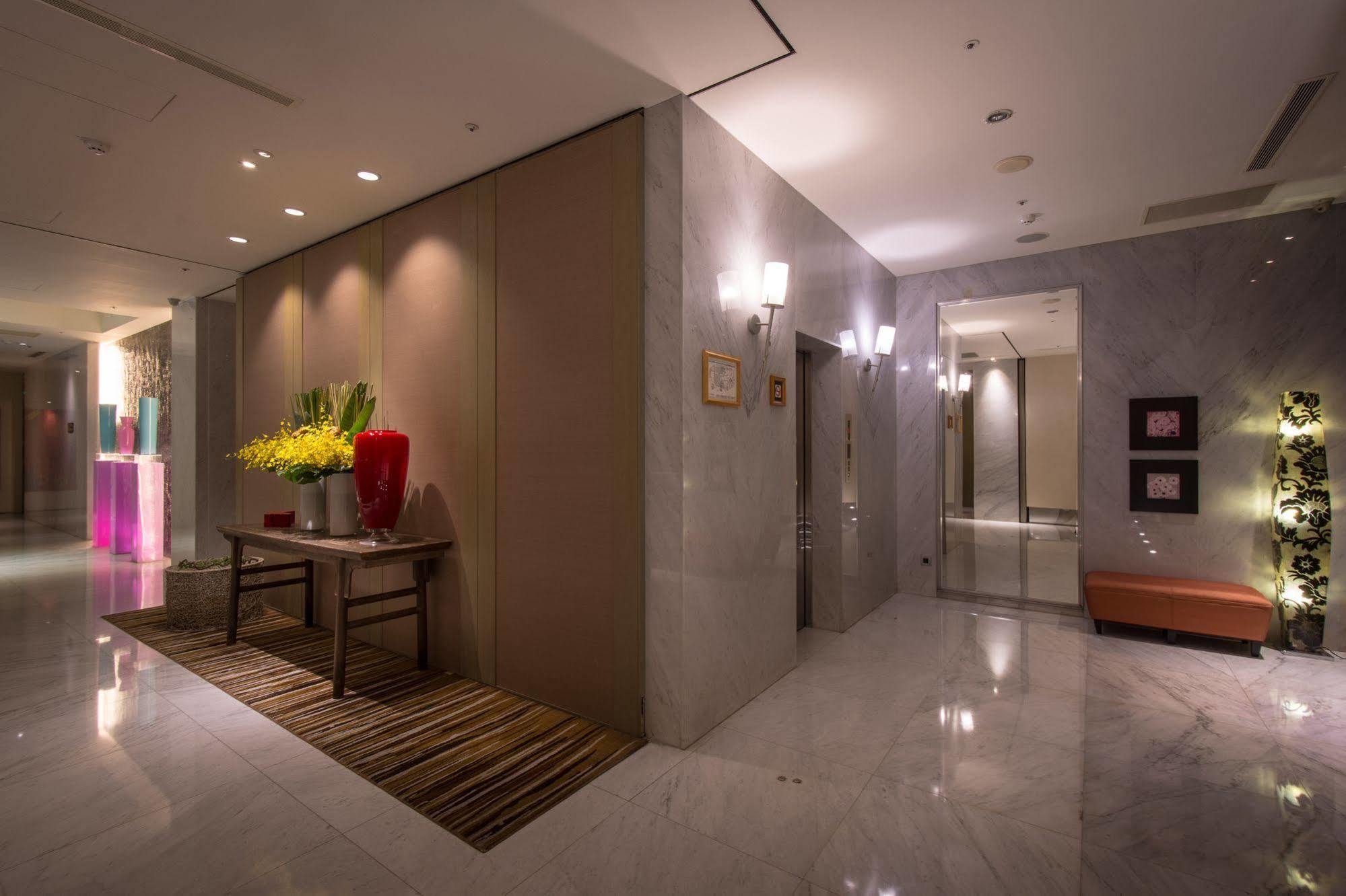 Grandee Taipei Resort Екстер'єр фото
